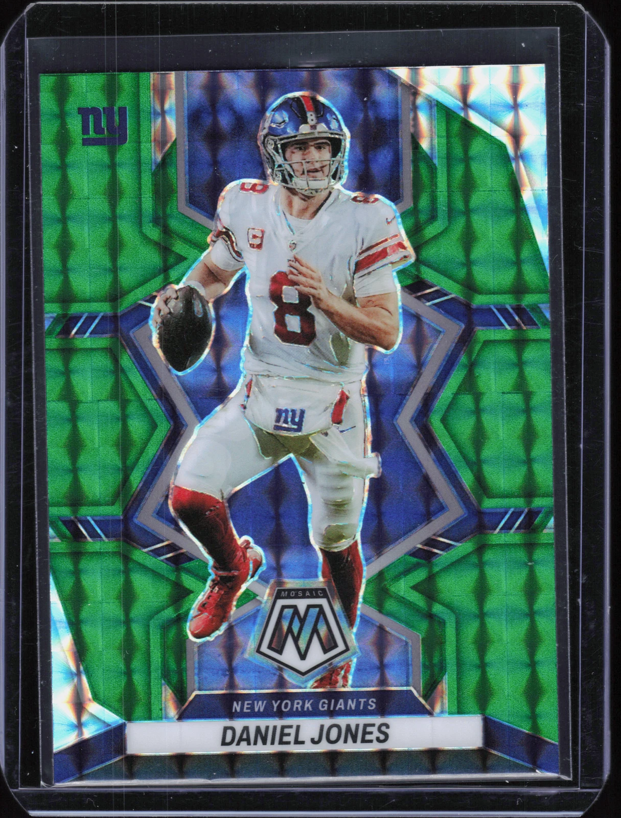 Daniel Jones trading card