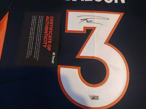 Russell Wilson Autographed Denver Broncos Nike Limited Jersey, Fanatics..5$ Ship - Picture 7 of 11