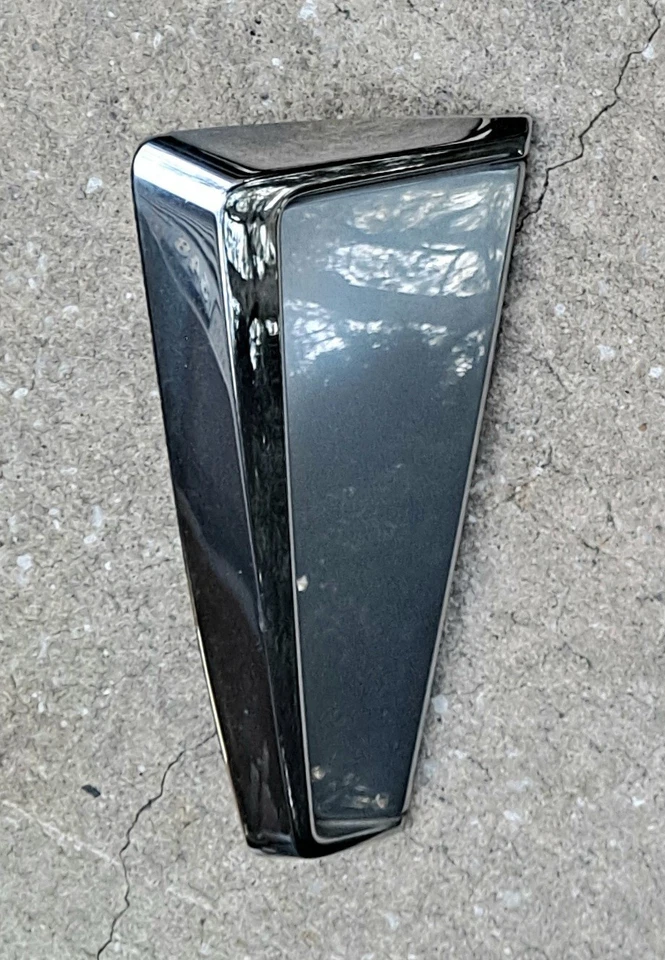 2013-2016 Cadillac SRX Chrome Fender Trim Lighted Driver Left 2014 2015 (C) - Image 4 of 4