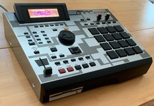 AKAI MPC2000XL Special Edition 3 SE3 Silver 1 of 150 Japan 32MB