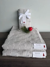 BELLA LUX  100% Cotton Gray Christmas Tree Towels Set of 4 NEW!