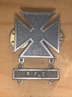 WW2 Army Marksman Badge with Rifle Bar + 2 Military Buttons