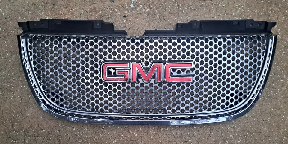 2007-2014 GMC Yukon Denali Front Grille Chrome & Black 2008 2009 2010 (Defects) Foto 3 de 4