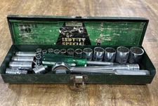 Rare S-K 12 piece 1/2" drive Indy TV Special socket set 4224-G 24 Piece USA made