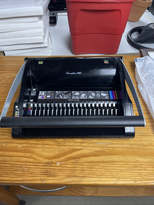 Swingline GBC CombBind C20 Binding Machine 320 Sheet Binding Capacity 20 Sheet P