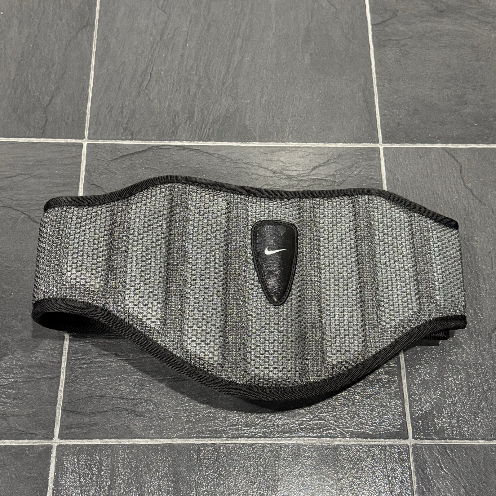 Nike Structured Weight Lifting Training Belt Black/Grey Size Medium