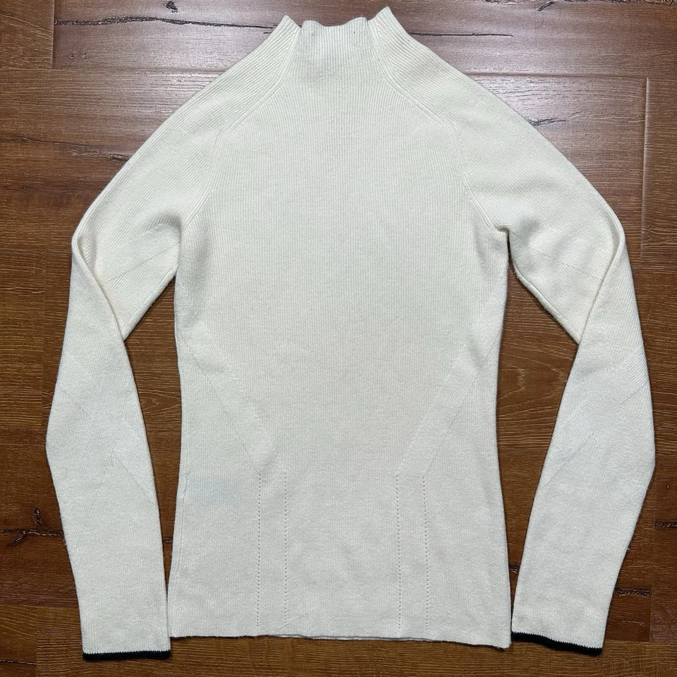 Suéter feminino de cashmere Rag & Bone S marfim com nervuras gola simulada luxo - Imagem 2 de 4