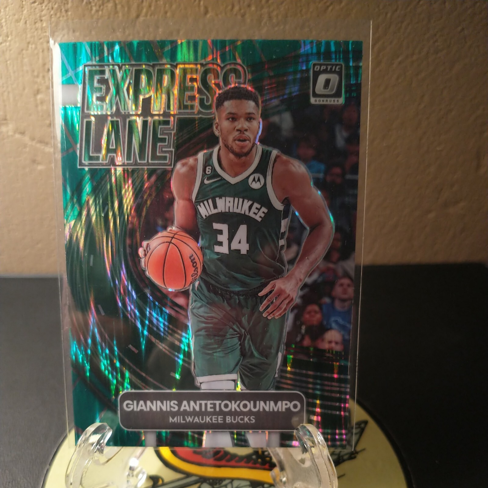2022-23 Optic Green Shock -Giannis Antetokounmpo -Express Lane (color match) 🍏