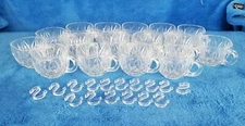 16 Pc.Glass Cups.+16 hooks. 