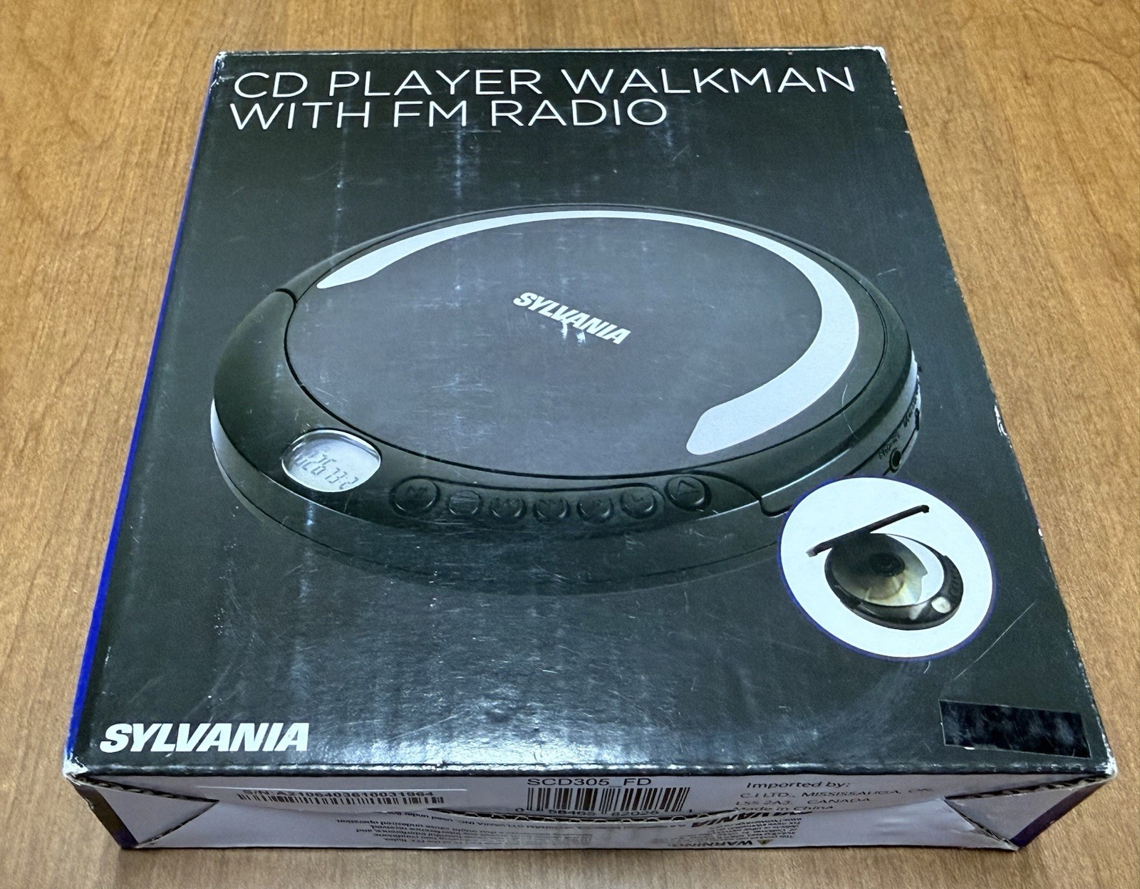 Walkman W/ Fm Radio Sylvania Scd305-fd Personal Portable Com