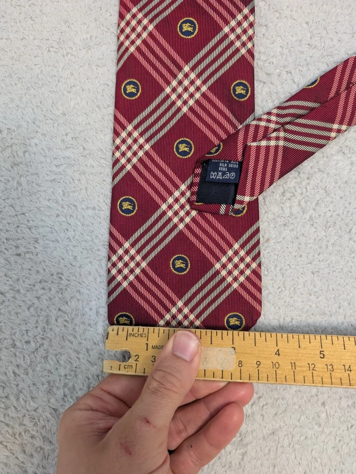 Corbata 100 % seda Burberrys para hombre hecha en Italia ropa para el cuello diseñador de lujo AOP Foto 3 de 4