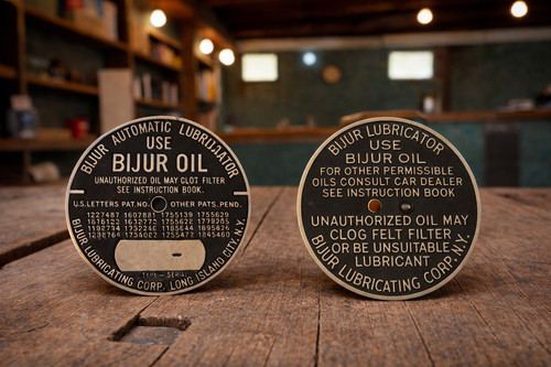 Bijur Lubricator Reservoir Cap Tags 1.5" Oil Instruction Plates Pair Vintage