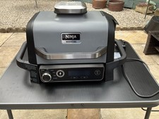 Ninja OG701UK Woodfire Electric BBQ Grill and Smoker Grey Lid Black Body