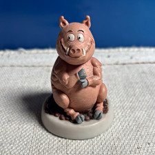 Robert Harrop Designs Beano Dandy Rasher Pig Mounted Figurine Ornament BD29