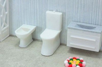 1:12 Scale Miniature Toilet | Modern Dollhouse Bathroom Furniture | 3D Printed D