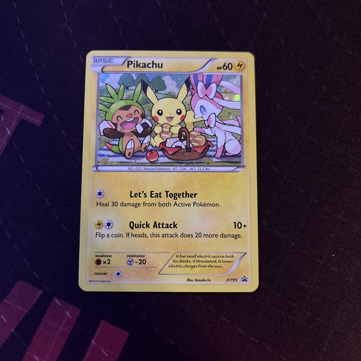 Pokémon Pikachu XY95 Promo Holo Rare – Let's Eat Together 2016 –NM
