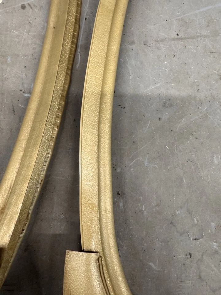 Chevy Impala 1969 1970 2 puertas techo rígido puerta moldura panel Windlace Caprice trasero OEM Foto 3 de 4