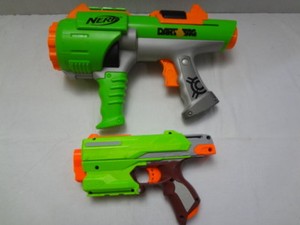 pistola nerf de zombies