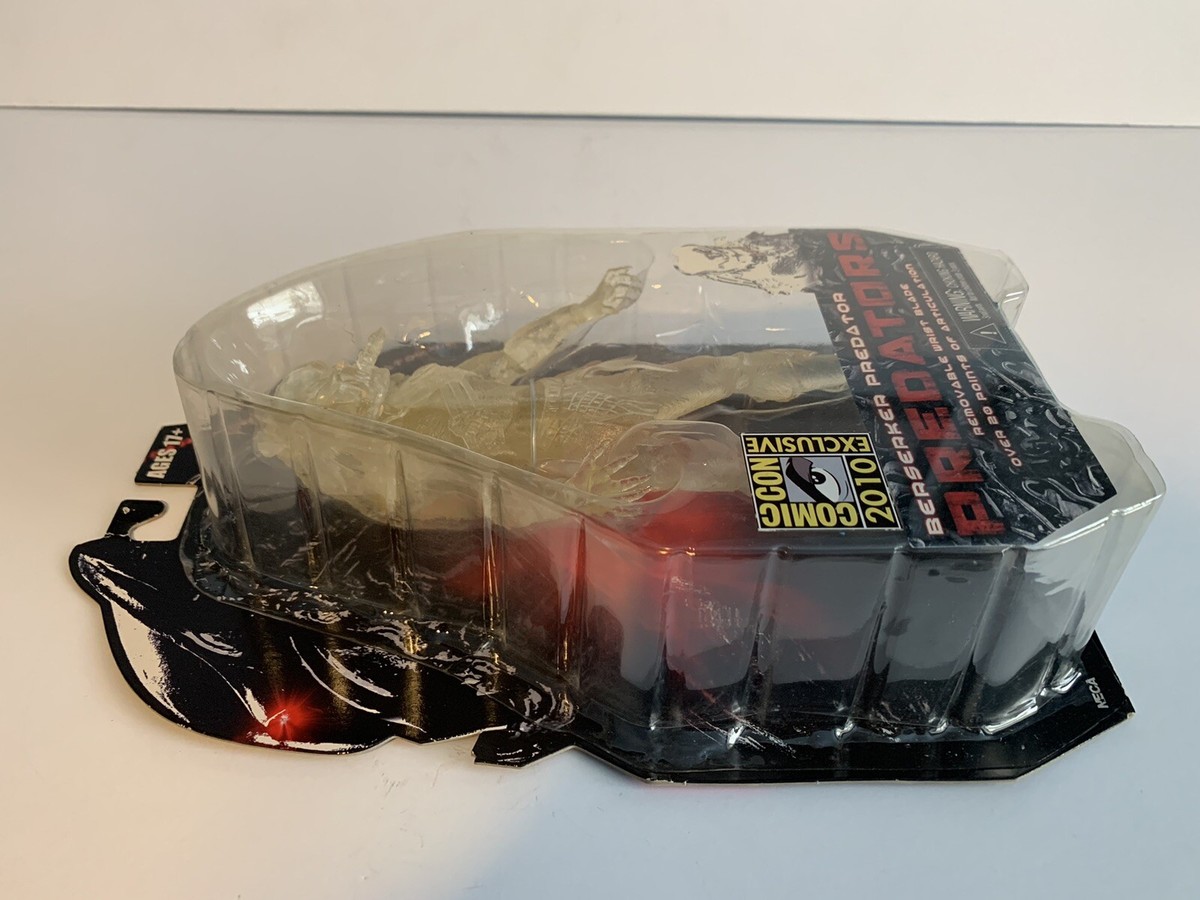 NECA Predators Cloaked Berserker Predator 2010 SDCC