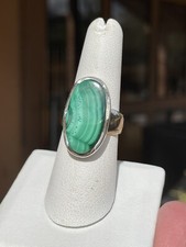 Top Grade Ripple Malachite Oval Cabochon Ring, Sterling Silver sz 7.5