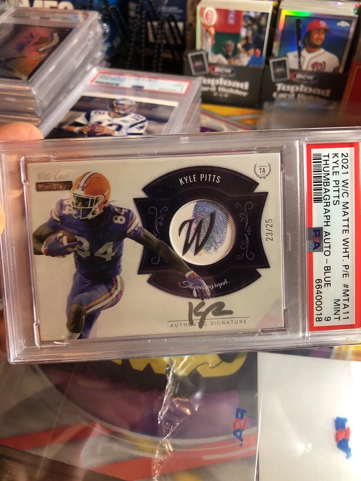 Kyle Pitts Wild Card Matte White Premier Edition Thumbagraph Autographs #MTA11 Blue