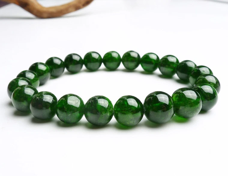 Genuine Natural Green Diopside Gemstone Round Beads Bracelet 10mm AAAAA - Image 2 of 4
