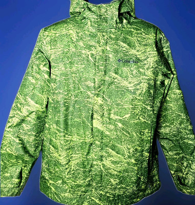 COLUMBIA OMNI TECH Jacket Waterproof Wind Resist MENS SZ M Green Camo Hood EXC!!