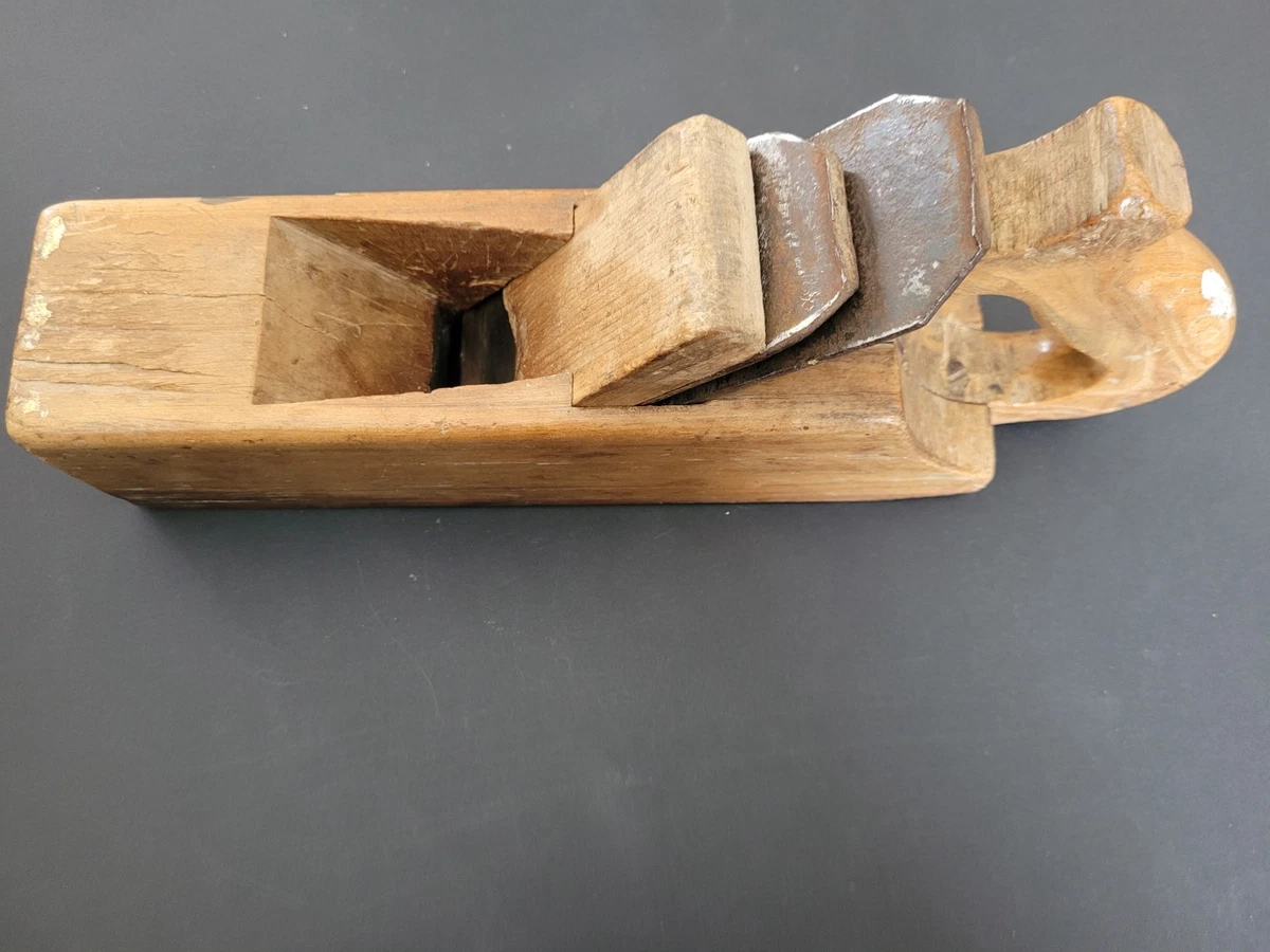 OUTIL ANCIEN RABOT à Corne EUR 40,00 - FR