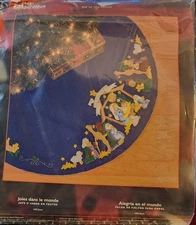 Vintage 84776 Bucilla Joy to the World Tree Skirt  43" Round  NEW unopened