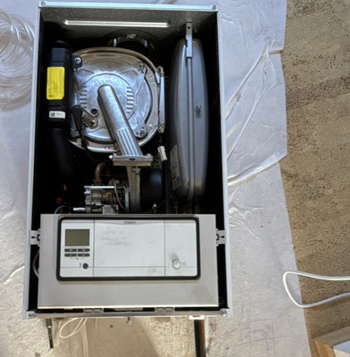 Vaillant Brennwert VC DE 206/5-5 R2, digital, Gas, Wandmontage, 230V