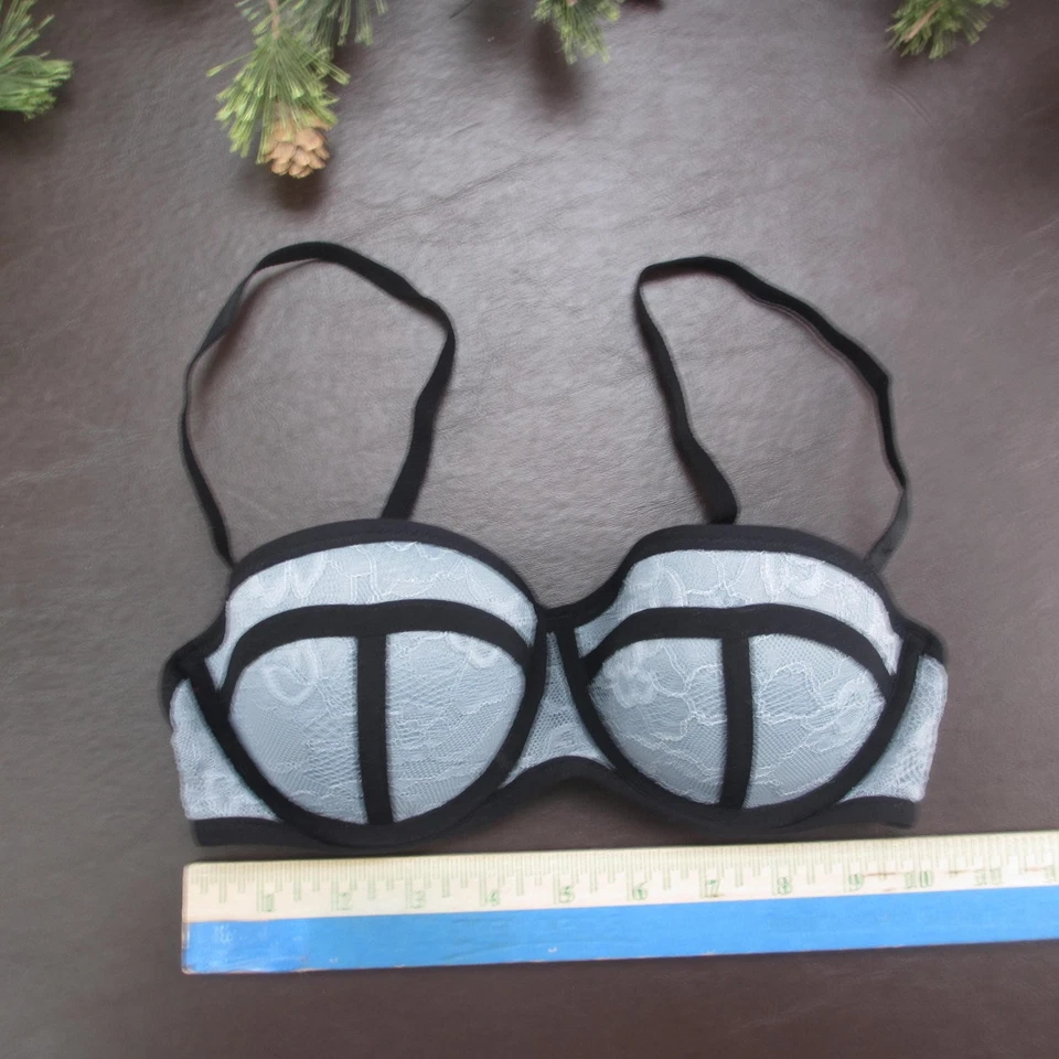 H&M Bra Womens 32B Lace Underwire Padded Push Up Lined Adjustable Straps - Image 2 of 4