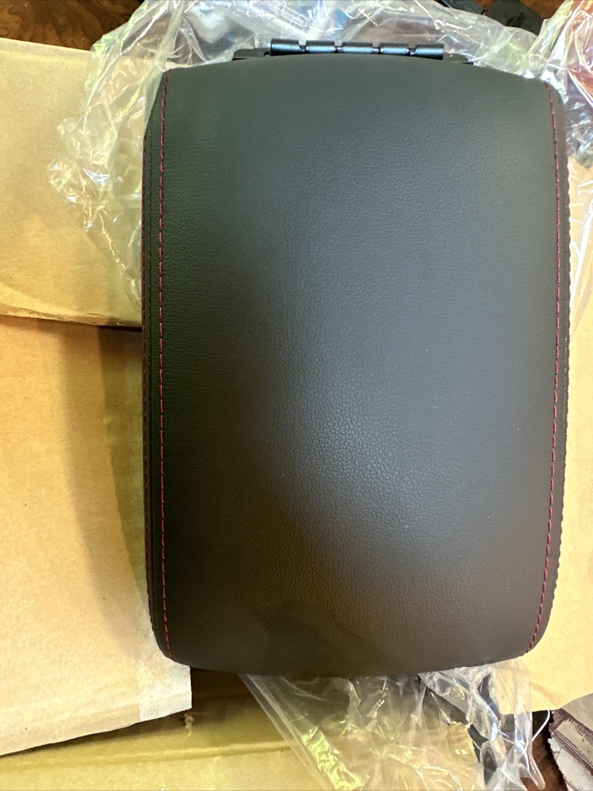 SUBARU WRX CENTER CONSOLE ARMREST ARM REST LID COVER OEM 2015 2020