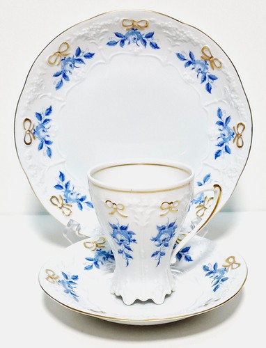 PMP Plaue Porzellan DDR -3-teilig Sammeltasse/Gedeck - Relief,Blumen Dekor - Bild 2 von 9