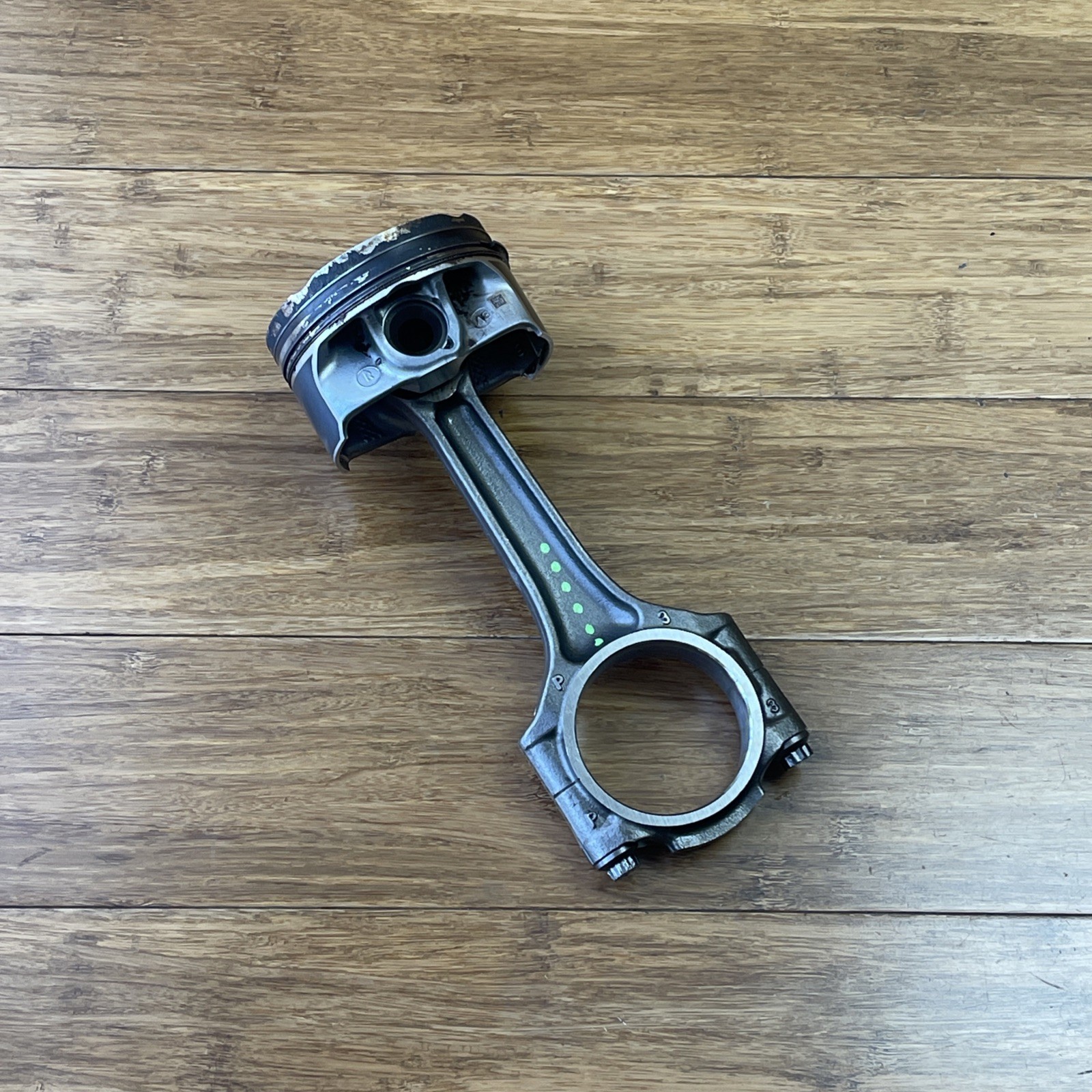 Maserati Levante 2014-2024 Connecting rod