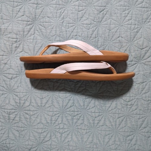 Olukai Honu White/Golden Sand Thong Sandal Womens US Size 9 Comfort - Picture 8 of 9