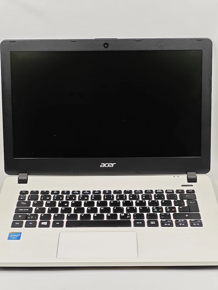 Acer Aspire ES1-331-C09Z Laptop - Used, No SSD, no OS - Image 2 of 4