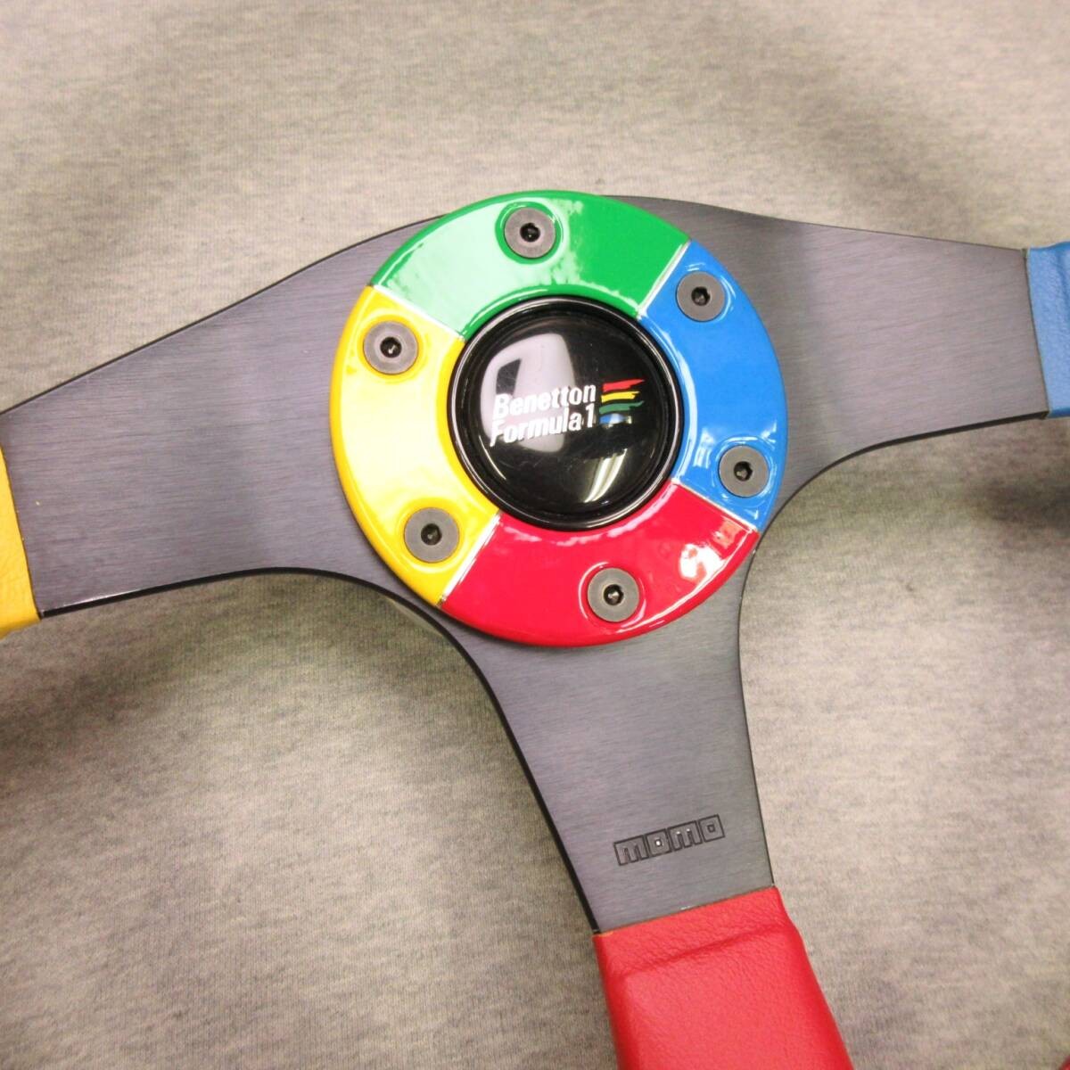 MOMO Benetton Formula 1 Steering Wheel 350mm 92 4-Color Leather