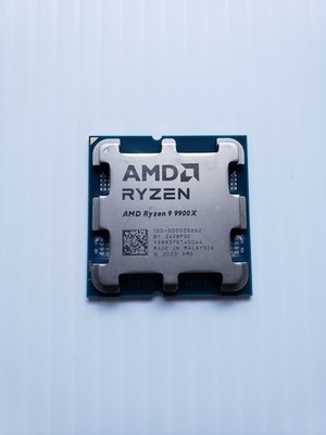 新品　AMD Ryzen 9 9900X AM5 s-l400.jpg