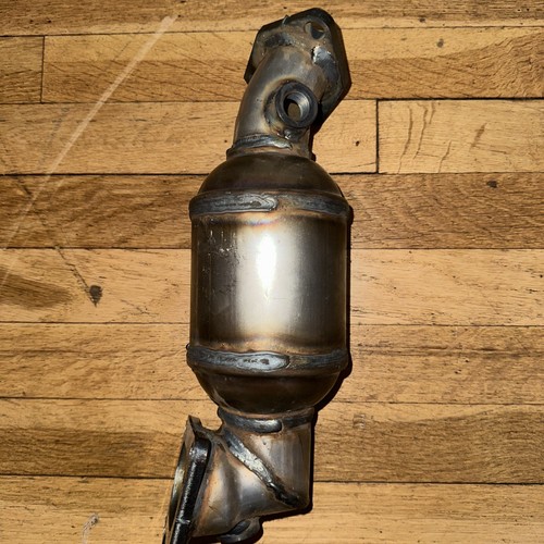 2006 honda pilot catalytic converter - Picture 2 of 8