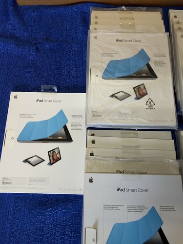Mixed Lot of 22 Brand New Apple iPad Smart Covers MC939LL/A (21) & MD307LL/A (1) - Picture 3 of 9