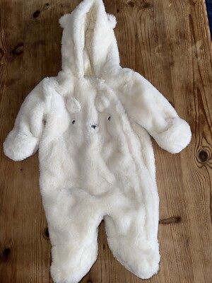 Nutmeg Unisex Zip Up Fold Over Mitts Pram 0-3 Months Hooded Snowsuit  Pramsuit UK