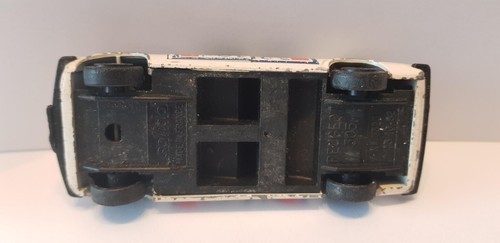 voiture VINTAGE solido police Peugeot 305 1/43 N° 1320 métal 10 cm - Picture 5 of 5