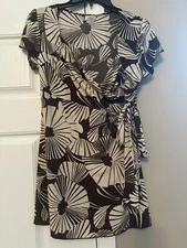 Creative Design Works Brown Floral Print Short Sleeve Dress Medium