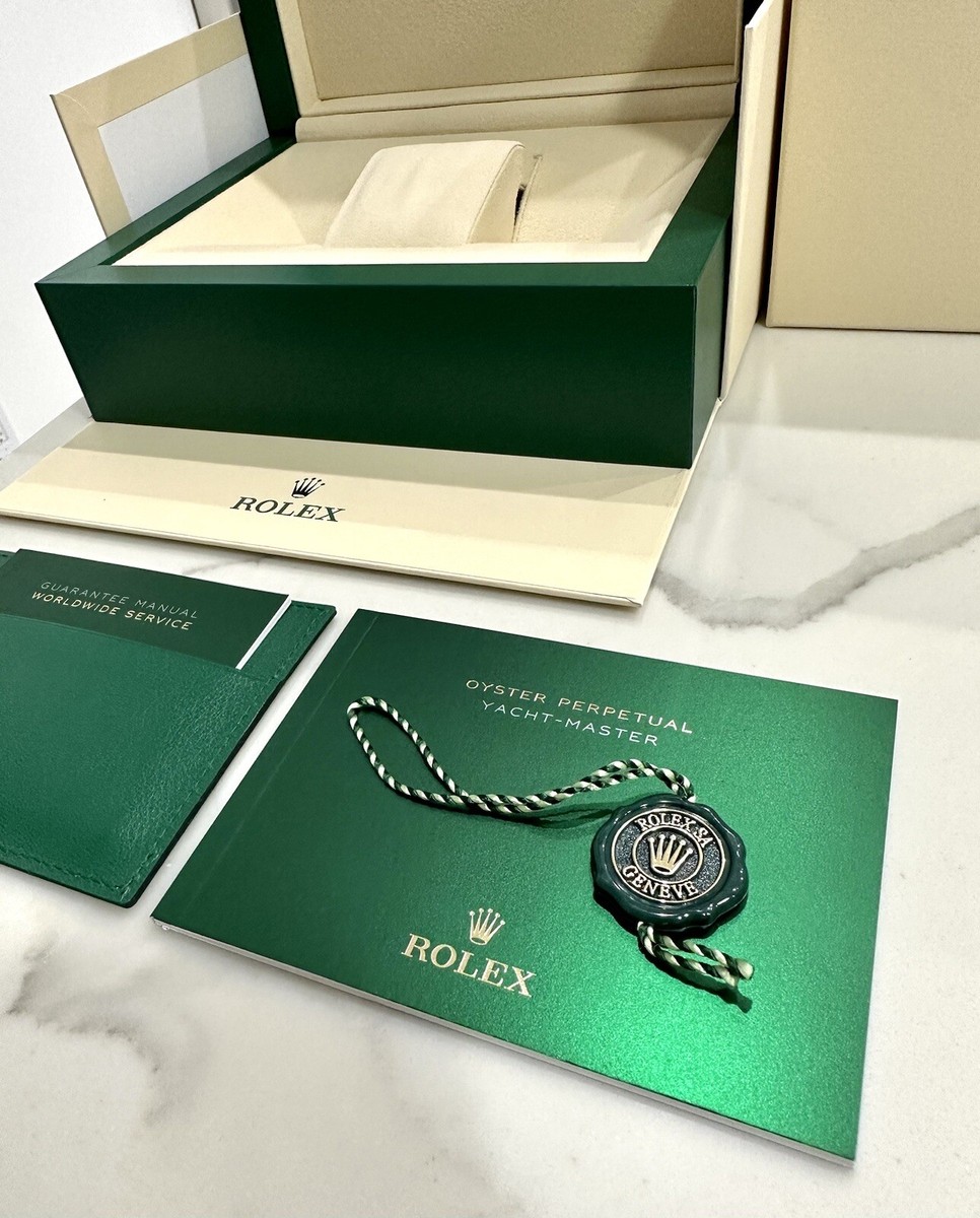 バッジ Rolex Reveals the Yacht-Master 116655 Watch In Everose Gold