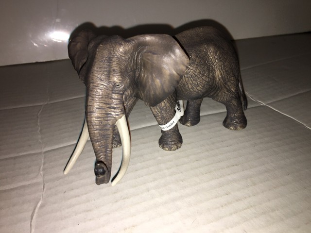 schleich african elephant male