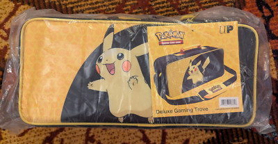 Ultra PRO Pokemon Pikachu Deluxe Gaming Trove (Brand New)