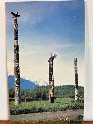 Vintage Postcard. Totem Carving In Prince Rupert William Jeffrey CDN PC112