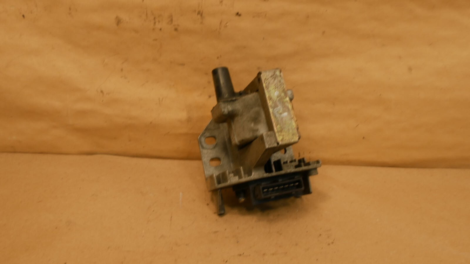 Ferrari 328 Magneti Marelli Electronic Control Ignition Coil Unit