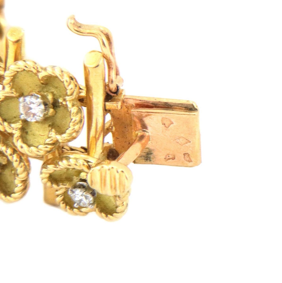 Boucheron France Vintage 2.75ct Diamond 18k Yellow Gold Flower