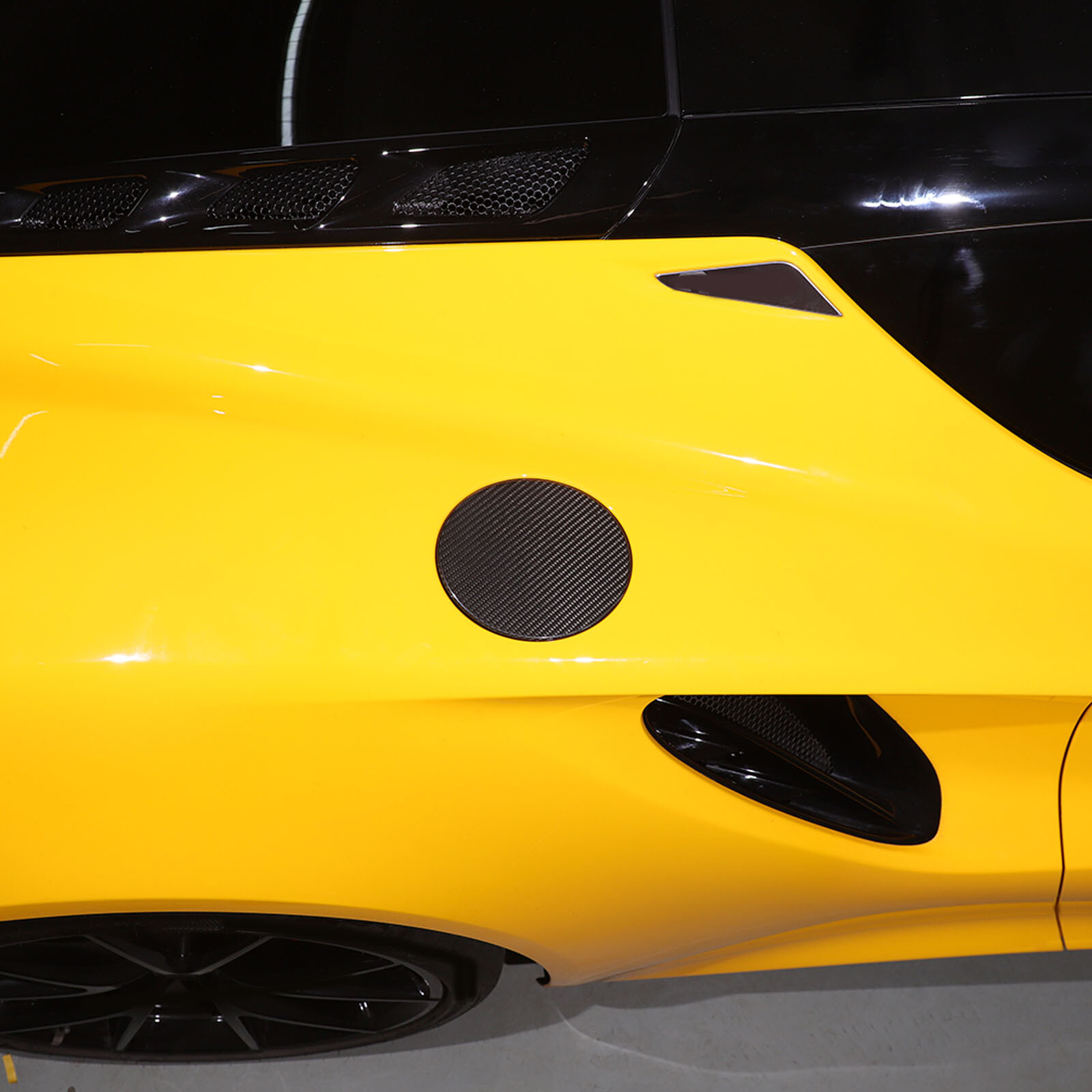 For Lotus EMIRA 2021-2023 Real Carbon Fiber Exterior Fuel Tank Cap Cover Trim